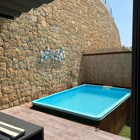 Amazing Villa *